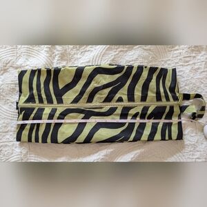 Baggu Large 3D Zip Pouch 16" - Zebra